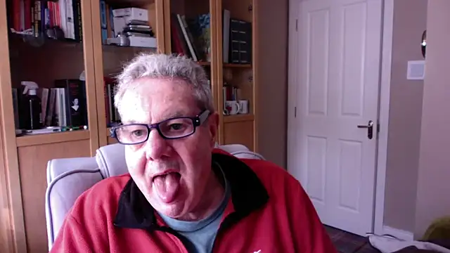 Snapshot of Oldpistolpete chatting on 15, 2, 2026 Oldpistolpete online show from 15, 2, 2026