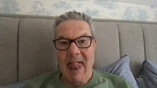 Snapshot of Oldpistolpete chatting on 18, 2, 2026 Oldpistolpete online show from 18, 2, 2026