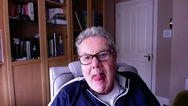 Snapshot of Oldpistolpete chatting on 27, 2, 2026 Oldpistolpete online show from 27, 2, 2026