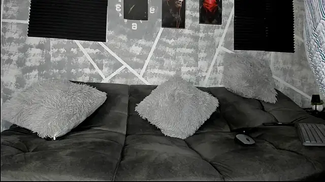 leonidas 18k online show from 27, 2, 2026