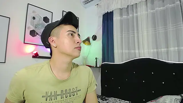 Tomas and liam online show from 21, 12, 2024