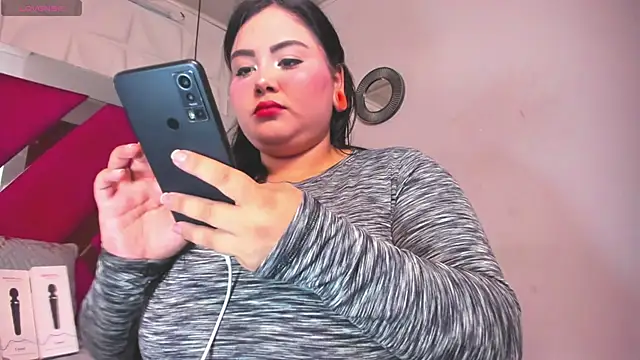 Penelope Tits online show from 28, 2, 2025