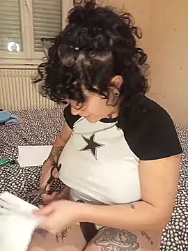 callmelouve online show from 3, 11, 2025