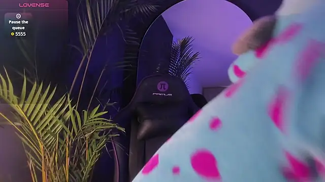 Lucas eevans online show from 23, 10, 2025