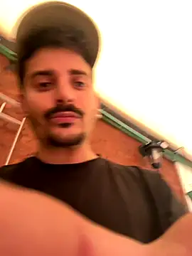 Snapshot of mrtnivnn chatting on 2, 11, 2025 mrtnivnn online show from 2, 11, 2025