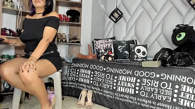 Snapshot of MirandaHaguen chatting on 1, 7, 2026 MirandaHaguen online show from 1, 7, 2026