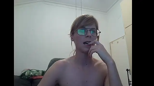 SavannaGirly online show from 17, 11, 2025