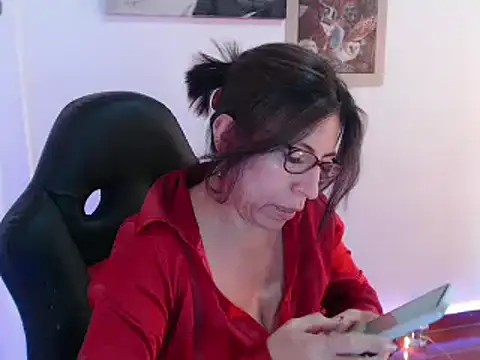 Chayla Ruiz online show from 23, 12, 2024