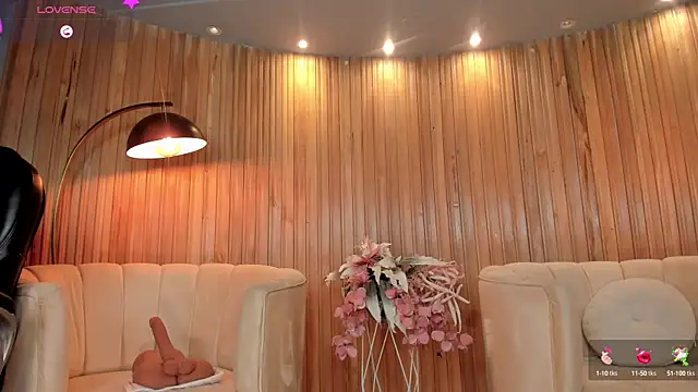 MaryLewis  online show from 17, 3, 2025