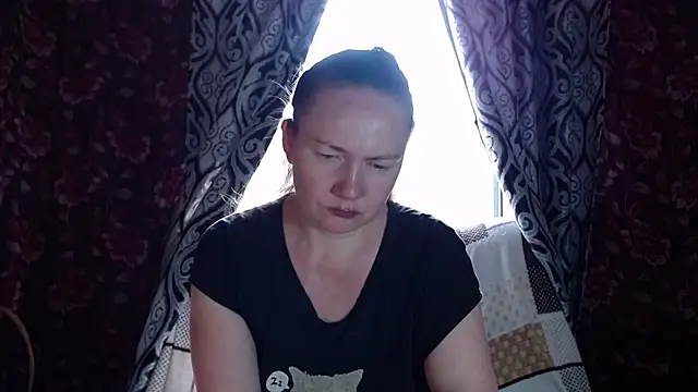Snapshot of EmilyDoth chatting on 2, 7, 2026 EmilyDoth online show from 2, 7, 2026