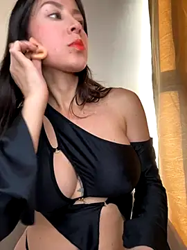 Snapshot of abby1nicolette chatting on 12, 10, 2025 abby1nicolette online show from 12, 10, 2025