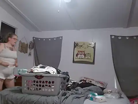 Slutty Owl420 online show from 22, 9, 2025