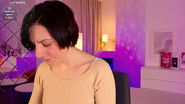 LorenDaze online show from 9, 3, 2026