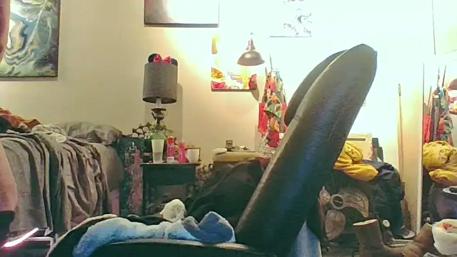 eatmeplease44 online show from 10, 11, 2025