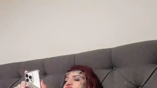 tamarapervert online show from 10, 3, 2026