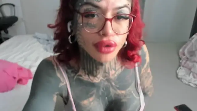 Snapshot of tamarapervert chatting on 29, 4, 2026 tamarapervert online show from 29, 4, 2026