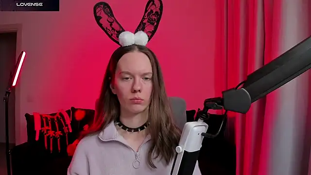 DivineBite online show from 3, 2, 2026