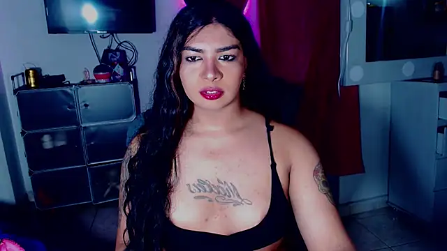 violet bigcock774 online show from 28, 2, 2026