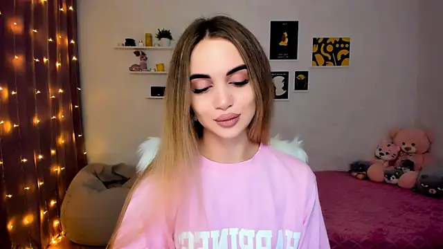 aPieceOfJoy online show from 7, 12, 2024