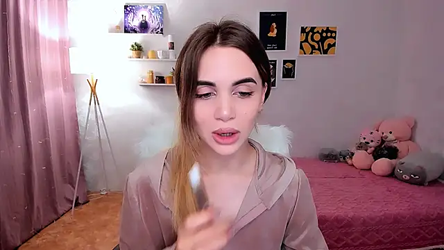 aPieceOfJoy online show from 26, 2, 2025