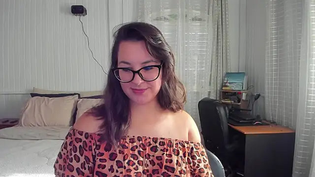 Snapshot of anna_love_hot chatting on 12, 5, 2026 anna love hot online show from 12, 5, 2026
