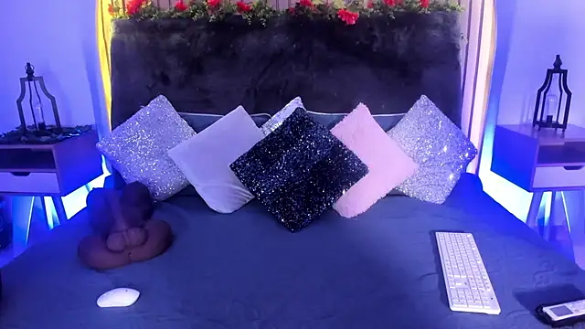 Karlagonzales  online show from 3, 2, 2025