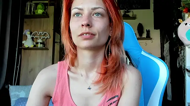 Snapshot of karo123421 chatting on 19, 4, 2026 karo123421 online show from 19, 4, 2026