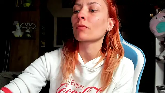 Snapshot of karo123421 chatting on 24, 4, 2026 karo123421 online show from 24, 4, 2026