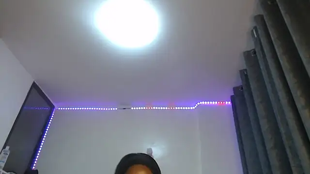 Snapshot of peeky_pinky chatting on 31, 5, 2026 peeky pinky online show from 31, 5, 2026