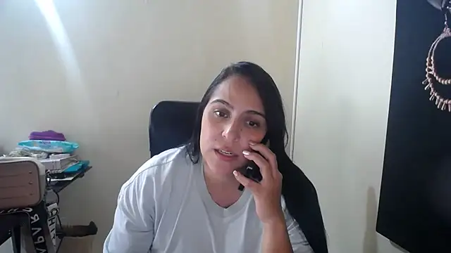 kendall 52 online show from 27, 2, 2025