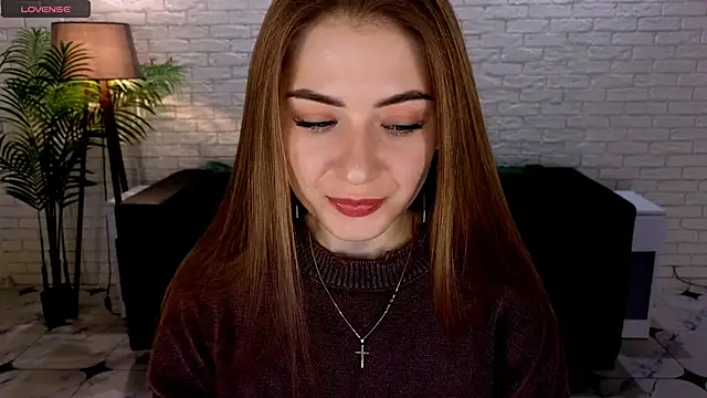 Adelyna Bird online show from 6, 3, 2025