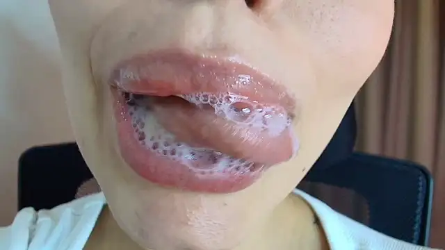 lisbet21x online show from 13, 4, 2026