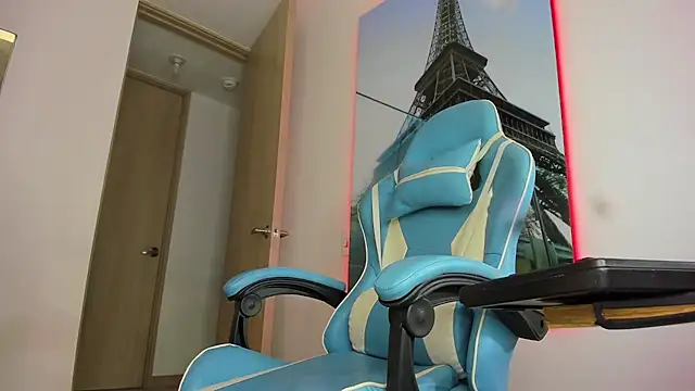 ela pretty online show from 22, 11, 2025