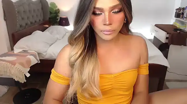 liaa lurrecams online show from 2, 3, 2025