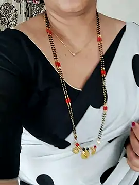 Indian desi wife online show from 4, 4, 2026