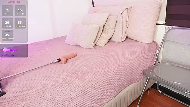 Snapshot of Alexxandra_12 chatting on 21, 12, 2025 Alexxandra 12 online show from 21, 12, 2025