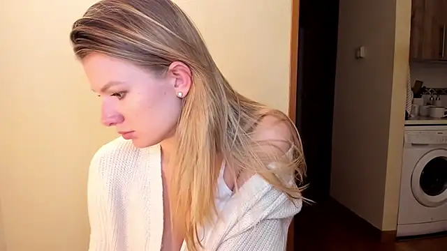 Snapshot of Annloveyou chatting on 6, 1, 2026 Annloveyou online show from 6, 1, 2026