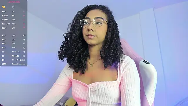 Snapshot of khaliope chatting on 13, 3, 2026 khaliope online show from 13, 3, 2026