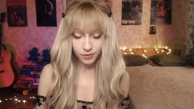 Friendly Ellie online show from 26, 1, 2025