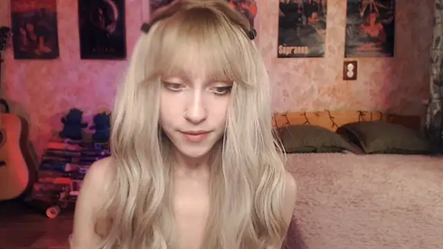 Friendly Ellie online show from 21, 3, 2025