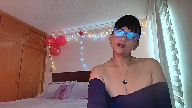 Snapshot of ISABEEL_SOFIA01 chatting on 22, 2, 2026 ISABEEL SOFIA01 online show from 22, 2, 2026