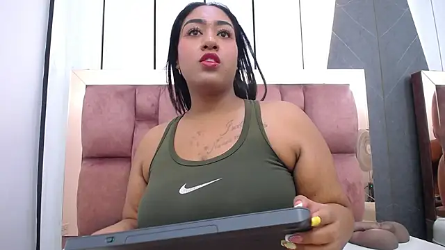 Snapshot of arianna_pearl chatting on 20, 6, 2026 arianna pearl online show from 20, 6, 2026