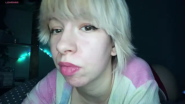 Snapshot of cruellagoth666 chatting on 10, 12, 2024 cruellagoth666 online show from 10, 12, 2024