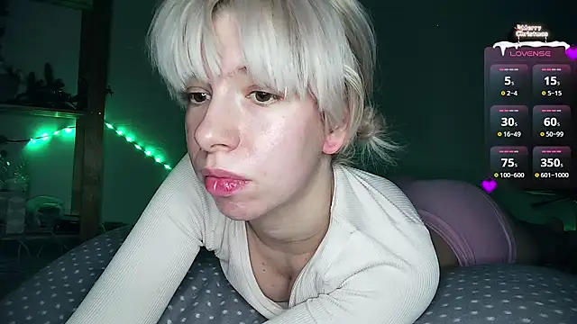 Snapshot of cruellagoth666 chatting on 21, 1, 2025 cruellagoth666 online show from 21, 1, 2025