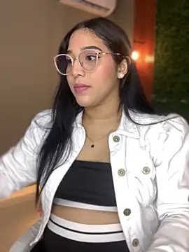 Amandanauty online show from 25, 12, 2024