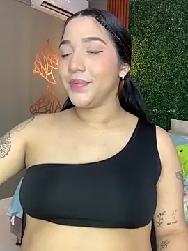 Amandanauty online show from 4, 2, 2025