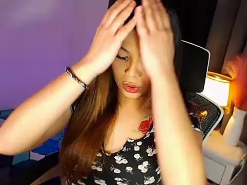 MajesticKitana online show from 10, 4, 2026