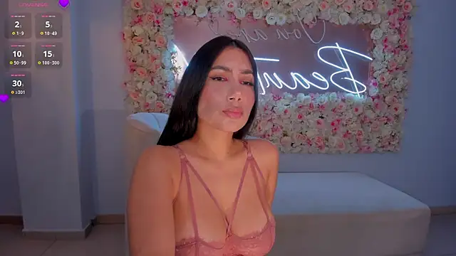 MarieJaneX online show from 18, 12, 2024