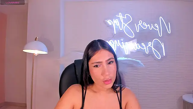 MarieJaneX online show from 4, 1, 2025