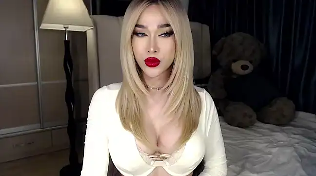 Snapshot of KeenMazikeen69 chatting on 9, 12, 2024 KeenMazikeen69 online show from 9, 12, 2024